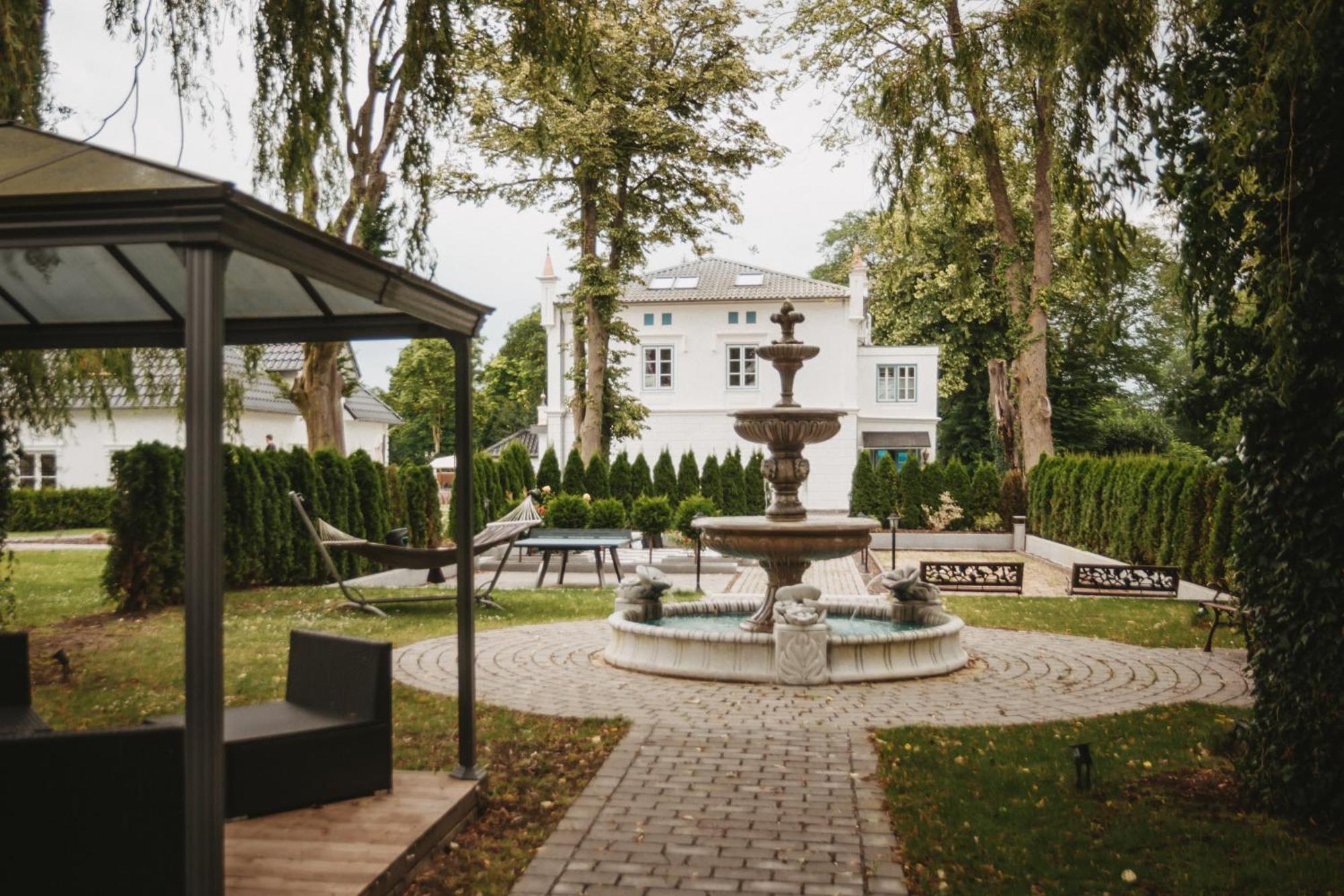 Herrenhaus-Henriettenhof グレーミッツ エクステリア 写真